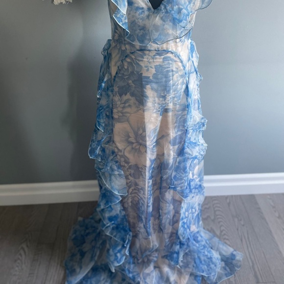 Alice McCALL Oh My Goddess Open-Back Ruffled Floral-Print Silk - Picture 10 of 10